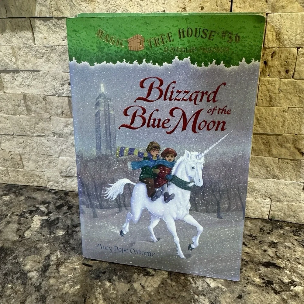 Games and Puzzles from the Tree House:- Mary Pope Osborne And 2‎ Books #24 & #36
